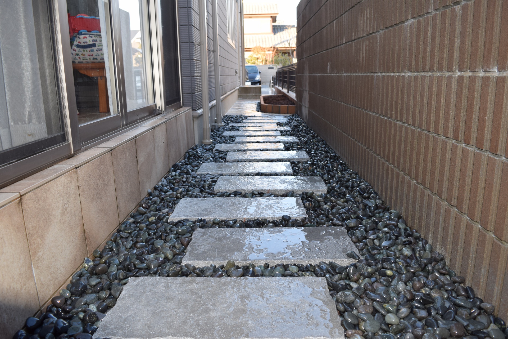 姫路城の表層強化剤でリフォーム・福島県郡山市