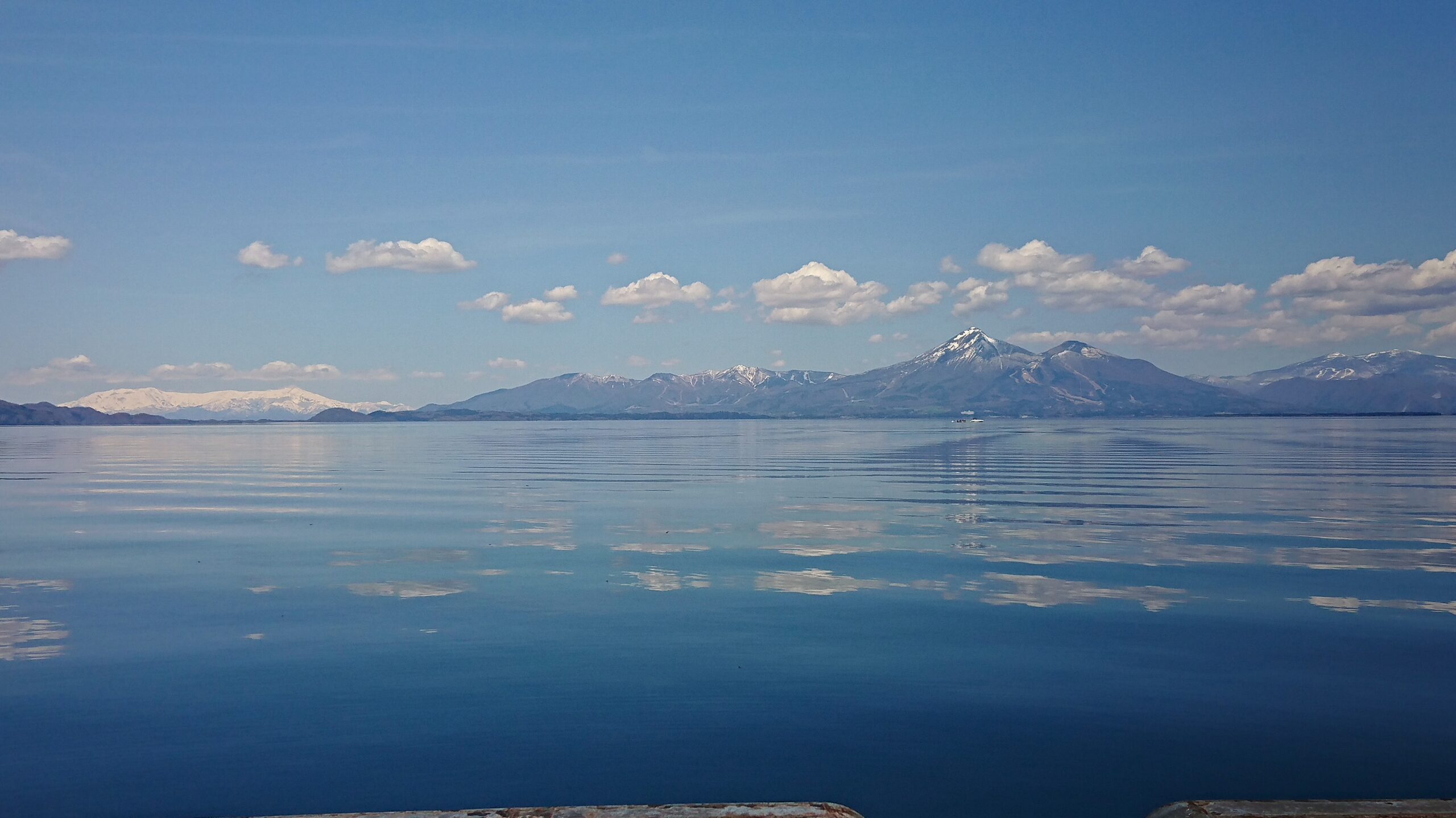 会津磐梯山と猪苗代湖