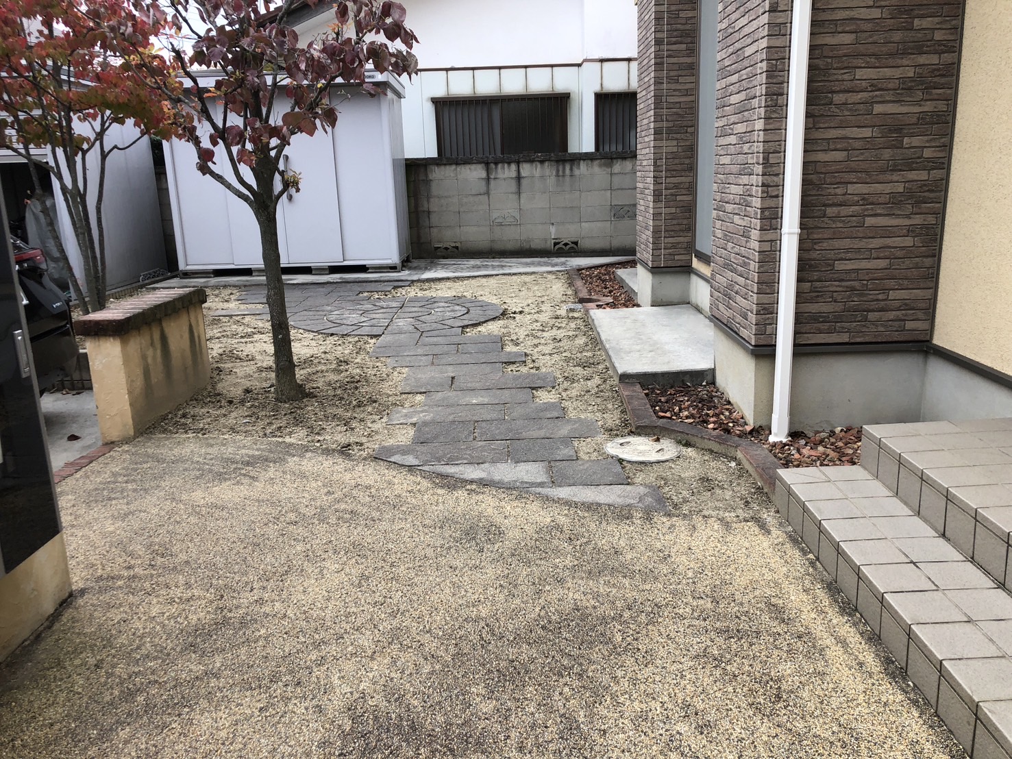 リビング前