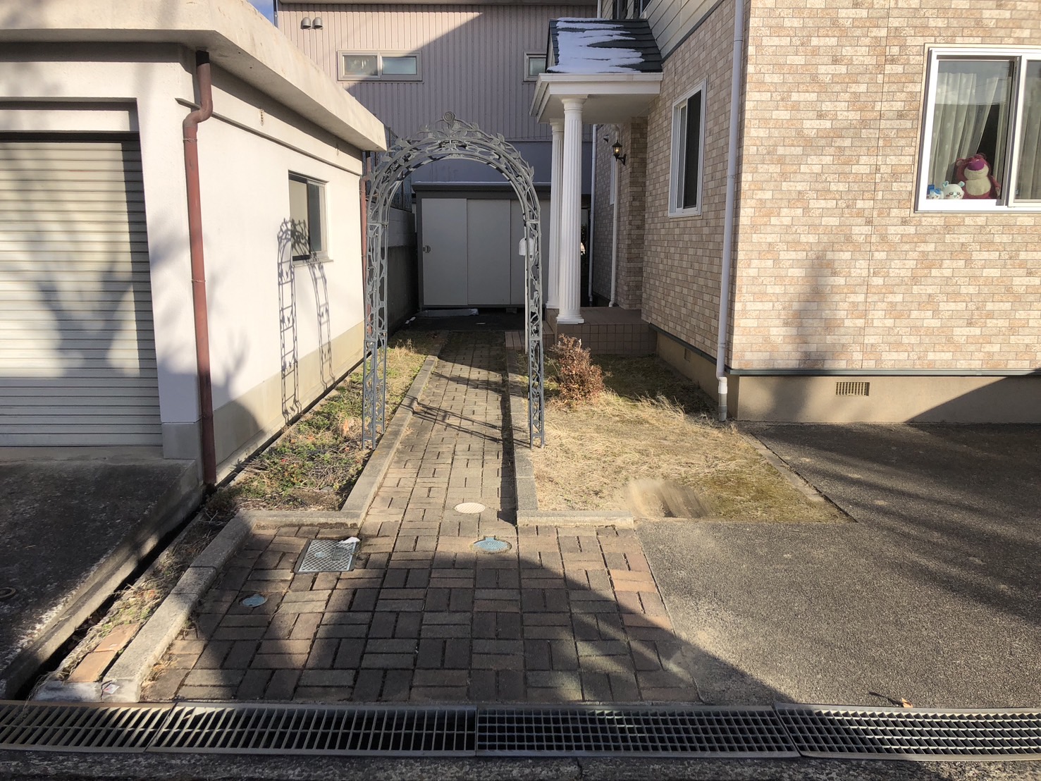 カーポート設置前